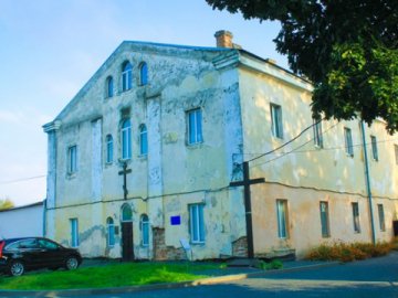 Пам'ять загиблих в’язнів луцької тюрми вшанують молитвою