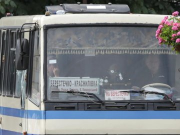 Є поранений: заручники в Луцьку знаходяться в поганому стані, серед них – дитина та вагітна, – ЗМІ