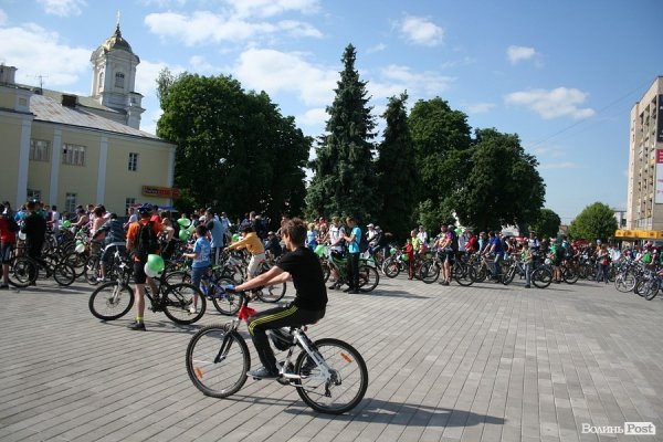 У Луцьку велосипедисти окупували дороги
