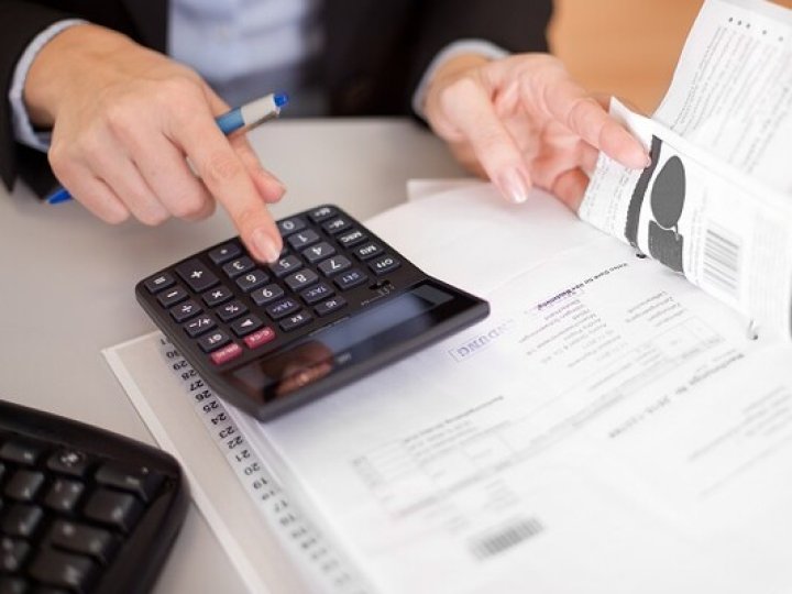 До 1 травня потрібно подати декларацію про доходи: українцям нагадали про терміни