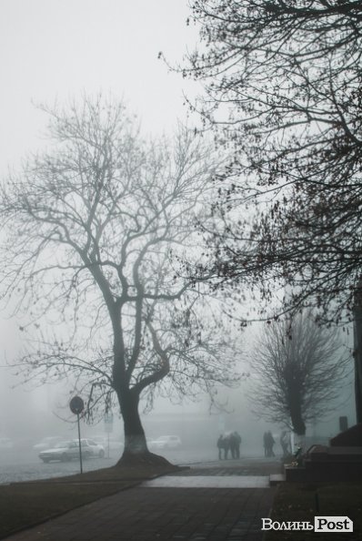 Туманний Луцьк: неймовірні фото 