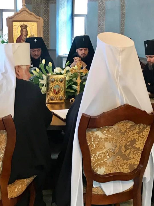 Священик з Волині показав закулісся першого засідання синоду ПЦУ. ФОТО