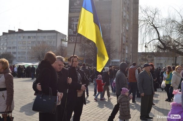 У Луцьку - благодійний  «масляний» ярмарок. ФОТО