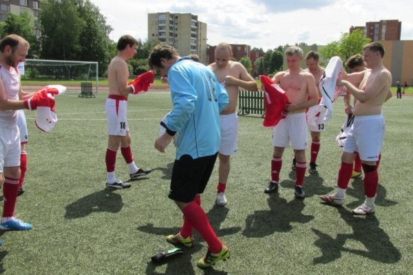 Волинських футболістів у Литві зустрічали вигуками «Слава Україні!»