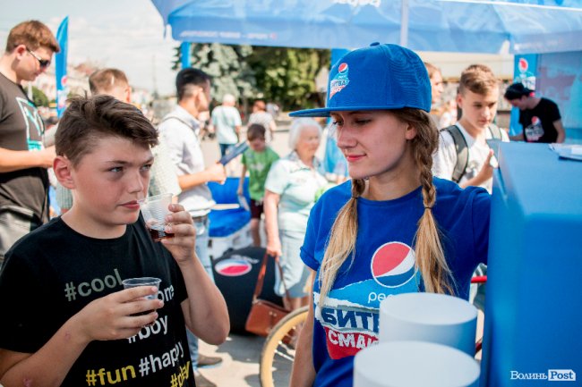 У центрі Луцька – «Битва смаку» від Pepsi. ФОТО
