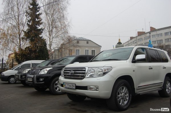 У Луцьку відбувся автопробіг за Європу. ФОТО