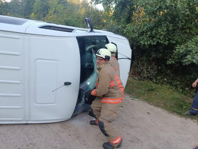 На Волині – аварія: постраждалих визволяли рятувальники 