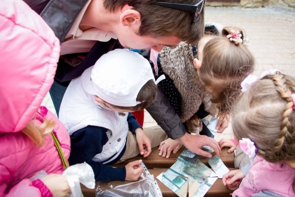 У Луцькому зоопарку дітлахи знайшли загублене яйце. ФОТО