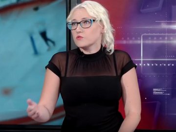 Богдана Новарчук запевнила, що не випускає бродячих собак у Луцьку. ВІДЕО