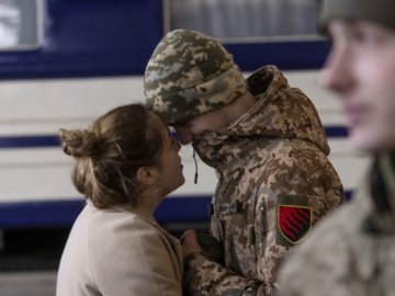 Майже 50 жителів одного із волинських сіл захищають Україну зі зброєю в руках