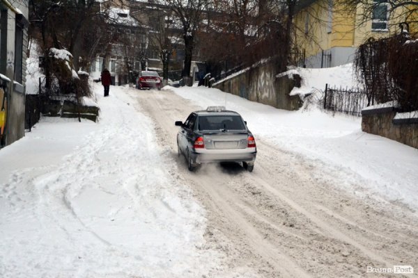 Лютий лютує: фото зими в Луцьку