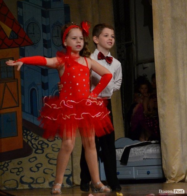 У Луцьку вибирали маленьких принца і принцесу. ФОТО