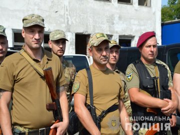 Волинські поліцейські вирушили у зону проведення Операції Об’єднаних Сил. ФОТО