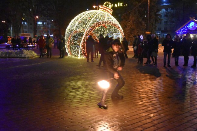 Як лучани колядували з відомими гуртами. ФОТО