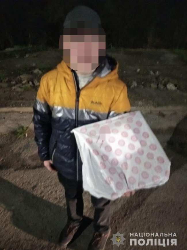 Був за 7 кілометрів від дому і тремтів від холоду: у Луцьку розшукали зниклого хлопця 