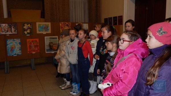 Юні художники з Володимира-Волинського отримають нагороди з Болгарії. ФОТО