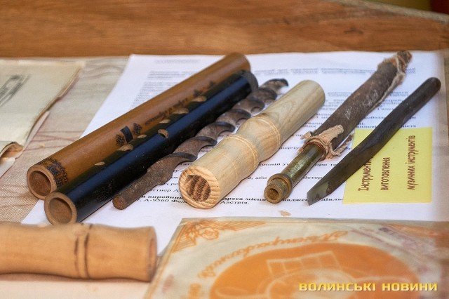 На Волині презентували унікальну виставку музичних інструментів. ФОТО