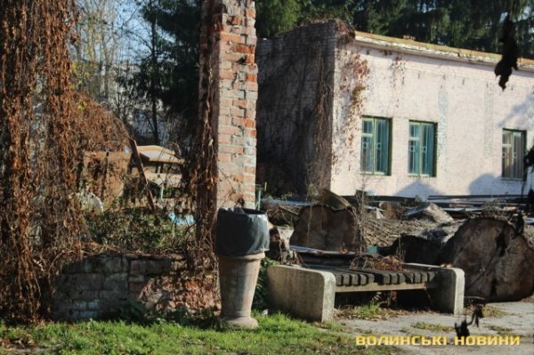 Чи безпечні атракціони у Центральному парку в Луцьку? ФОТО*