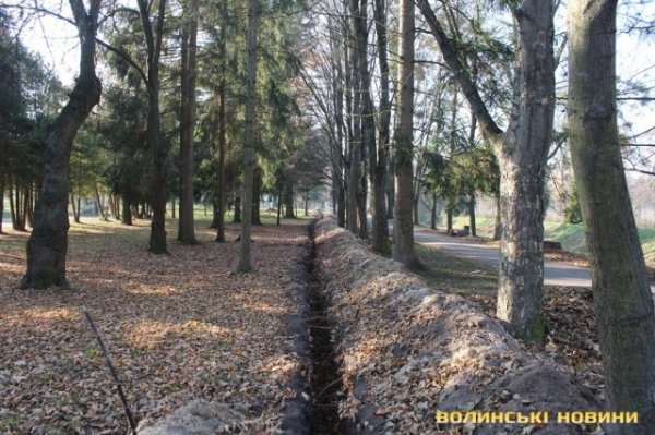 Чи безпечні атракціони у Центральному парку в Луцьку? ФОТО*