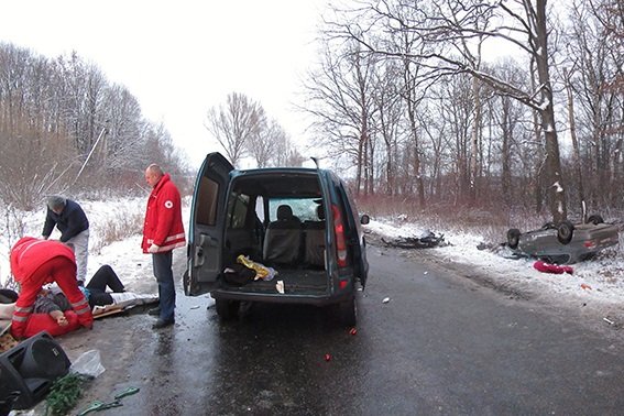 Аварія на Прикарпатті: постраждало 7 людей. ФОТО