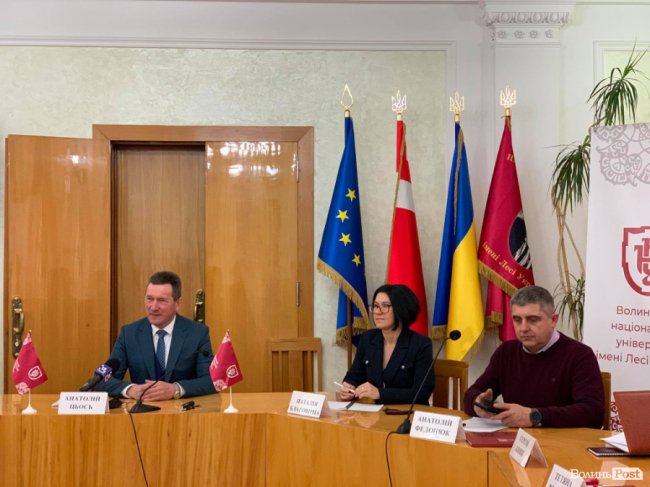 Елітне авто, що належало ВНУ імені Лесі Українки та яким користувався колишній ректор, продали