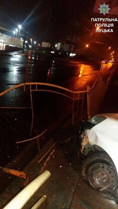 П’яний лучанин, який вчинив аварію, тицяв поліції хабар