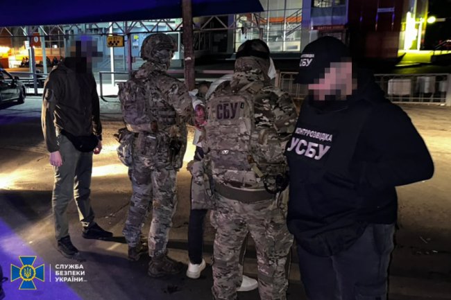 У Рівному 19-річний студент з Києва намагався підірвати автобус із воїнами ЗСУ, - СБУ