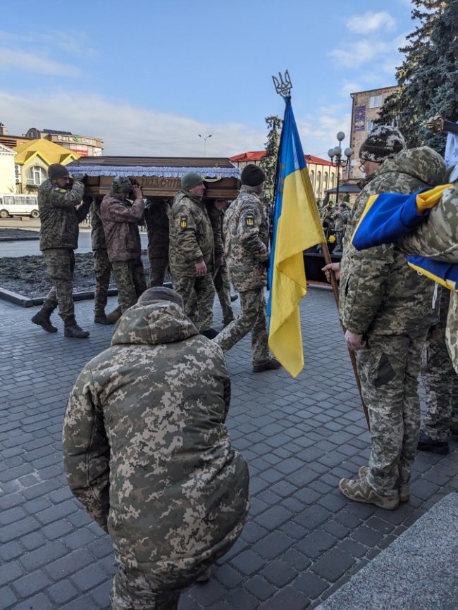 На Волині попрощалися з Героєм Вадимом Ковальчуком, який вважався зниклим безвісти