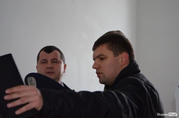 Як пікетували прокуратуру і СБУ учасники Євромайдану в Луцьку. ФОТО. ВІДЕО