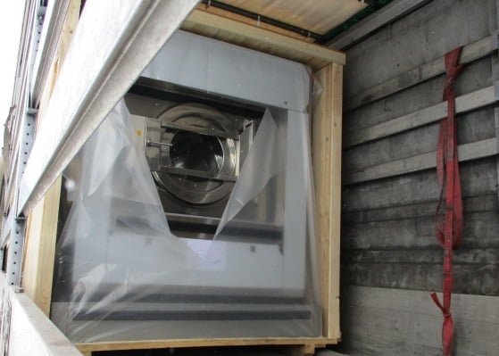 Через «Ягодин» хотіли провезти обладнання для пралень, здешевивши його в документах