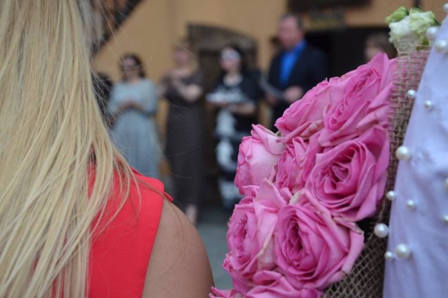 У Луцькому замку для новоспечених філологів та журналістів влаштували випускний