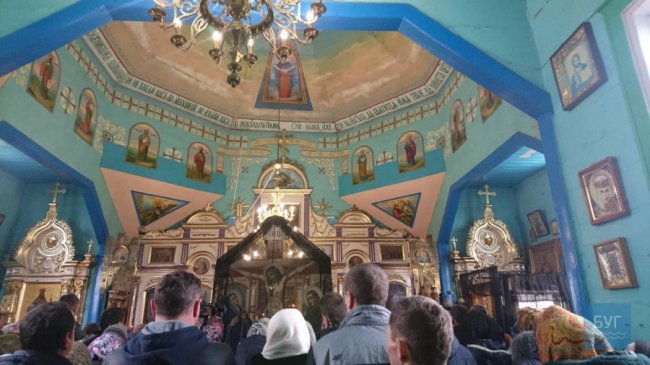 У громаді на Волині, де люди тричі підтримали перехід до ПЦУ, не вщухає церковний конфлікт. ВІДЕО