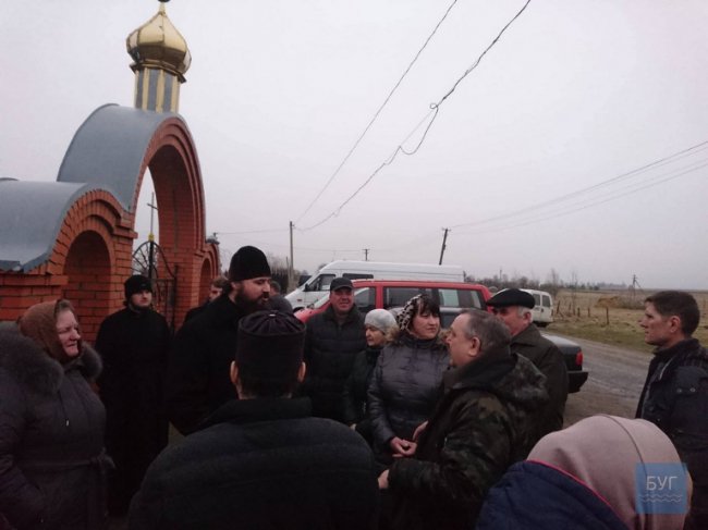 У громаді на Волині, де люди тричі підтримали перехід до ПЦУ, не вщухає церковний конфлікт. ВІДЕО