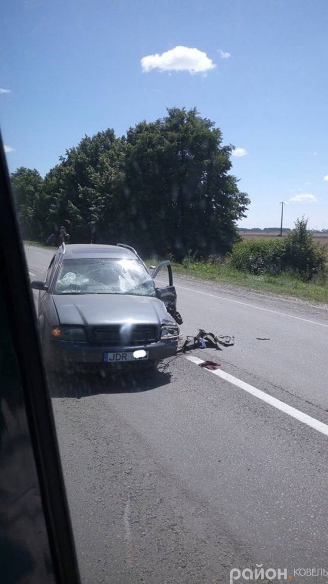 Аварія на Волині: зіткнулись Volkswagen і Audi