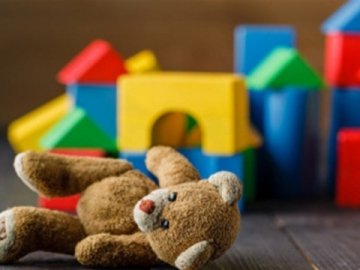 Школи йдуть на «дистанційку», закривають кафе, садочки: у місті на Волині посилюють карантин