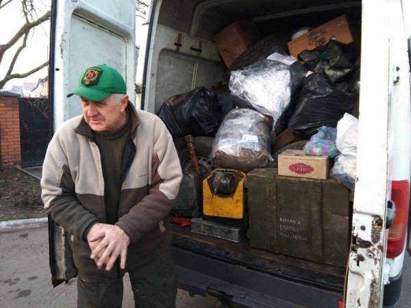 Відомий волинський волонтер поїхав на Схід