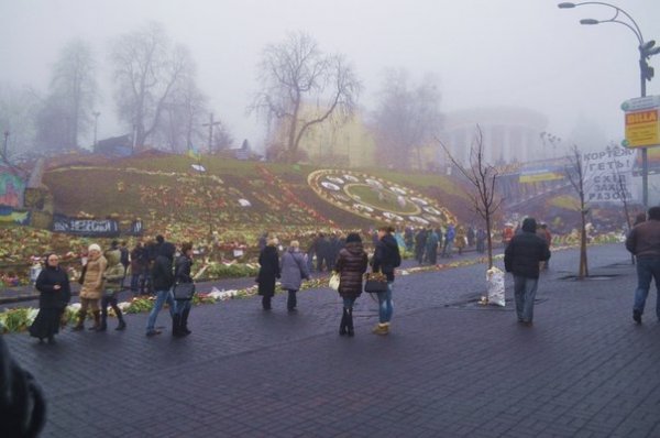 Ранковий Майдан в Києві. ФОТО