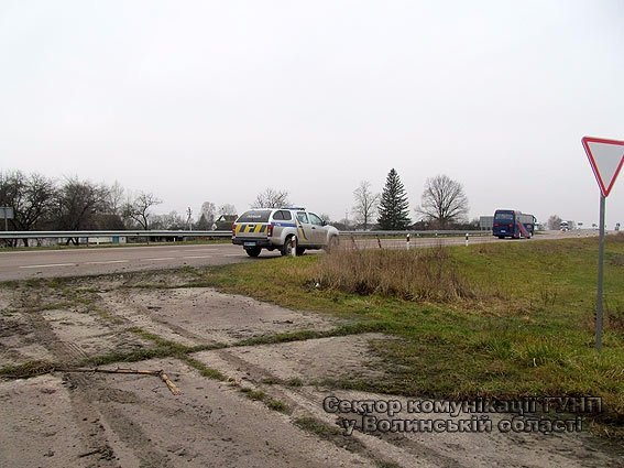 На Волині поліцейські затримали чотирьох грабіжників на гарячому.ФОТО