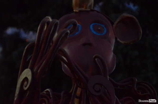 Луцьк не готовий до Нового року. ФОТО 