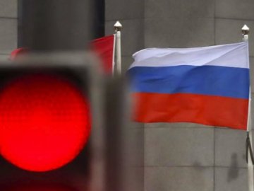 Під нові санкції США потраплять більш ніж 300 російських депутатів