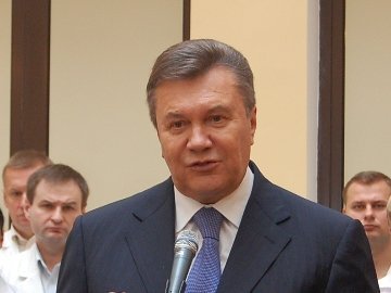 Янукович сказав, що не підбирає слів у розмові з губернатором Волині