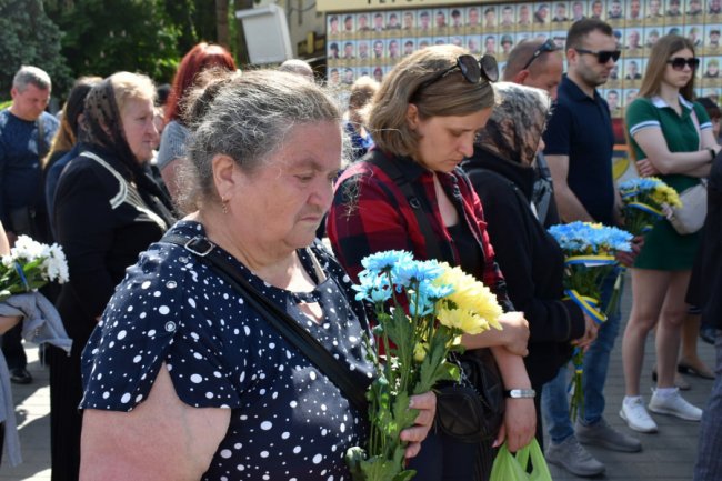 У Луцьку вшанували волинських бійців, які загинули дев'ять років тому під Волновахою
