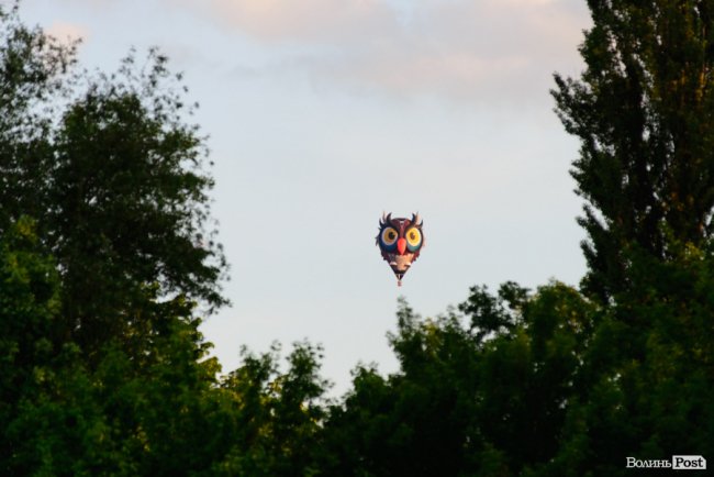 У небі над Луцьком – карнавал повітряних куль. ФОТО