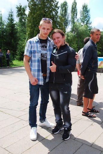 У Луцьку відомий телеведучий і кавеенщик пропагував тверезе життя. ФОТО