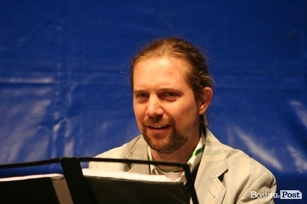 У Луцьку дощ відлякав відвідувачів джаз-фесту. ФОТО