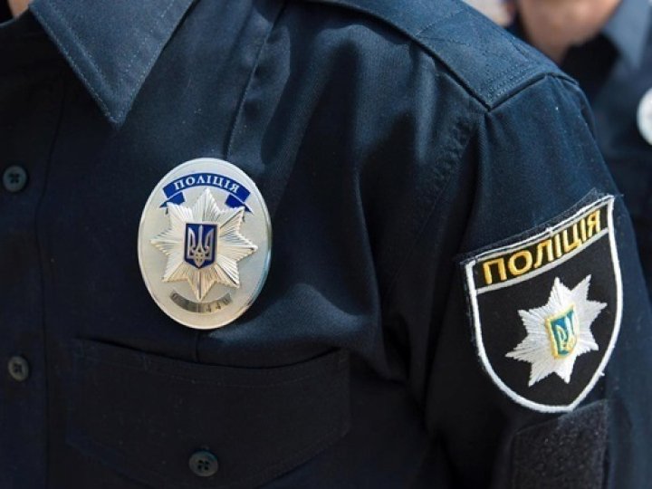 У Луцьку біля річки Стир у кущах виявили тіло 40-річної жінки: просять допомогти встановити особу