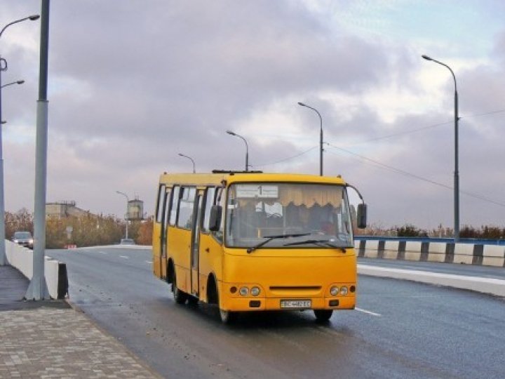 Скандал у Луцьку: водій маршрутки принижував жінку з інвалідністю