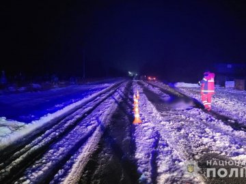 На Волині під колесами автомобіля загинув 63-річний пішохід
