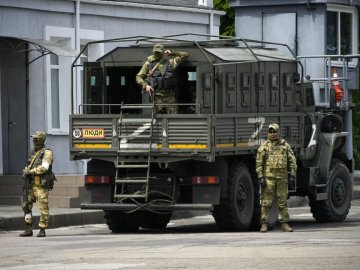 Повідомили напрямки, на які РФ перекидає додаткові війська і планує посилити наступ