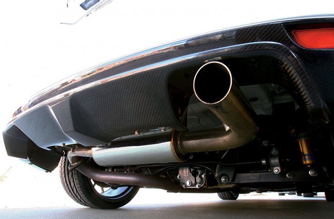 Глушник на авто: критерії вибору*